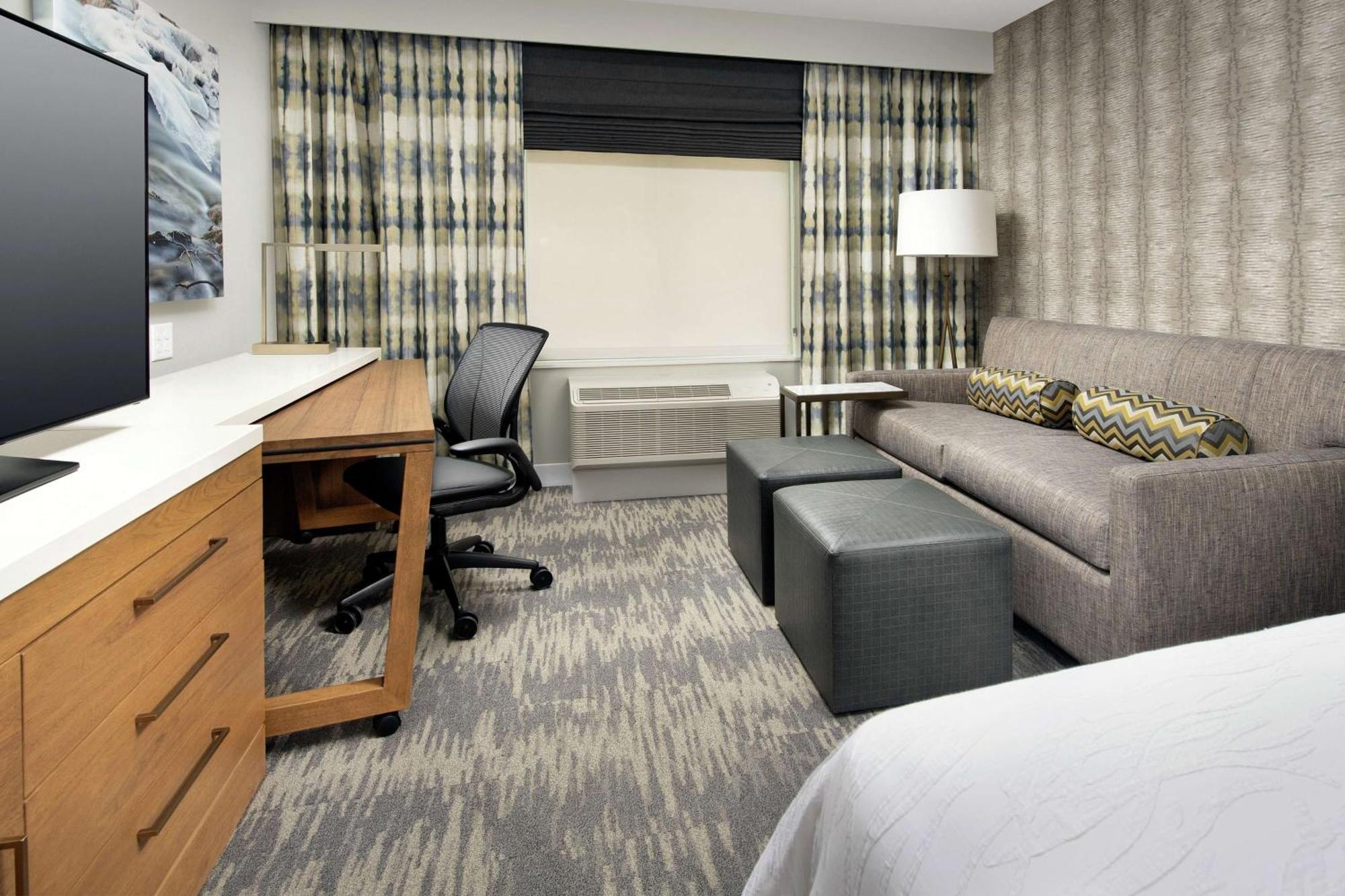 Hilton Garden Westchester Hotel