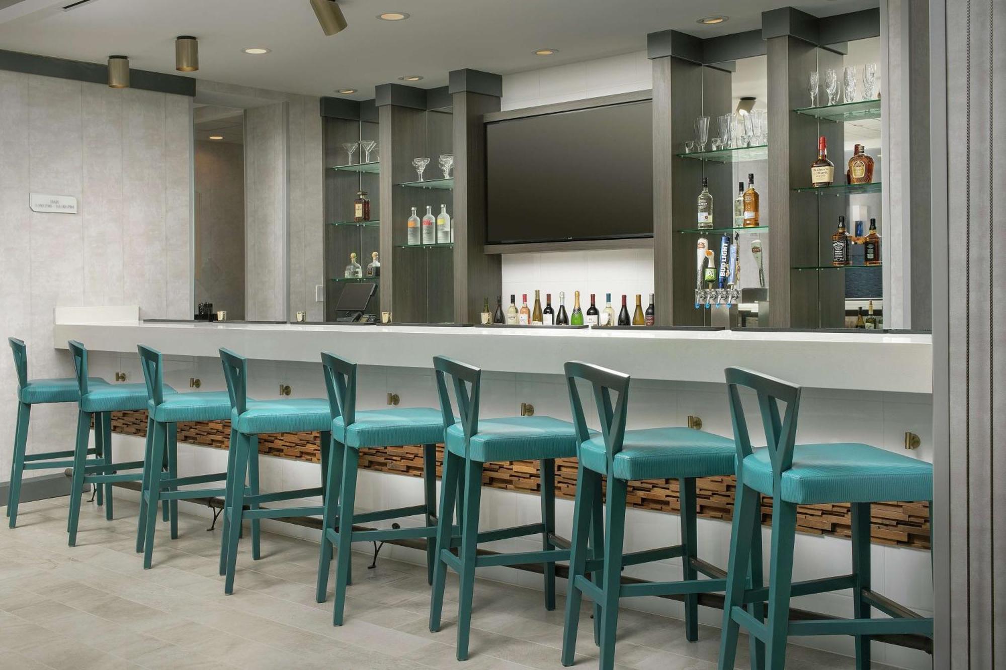 Hilton Garden Westchester