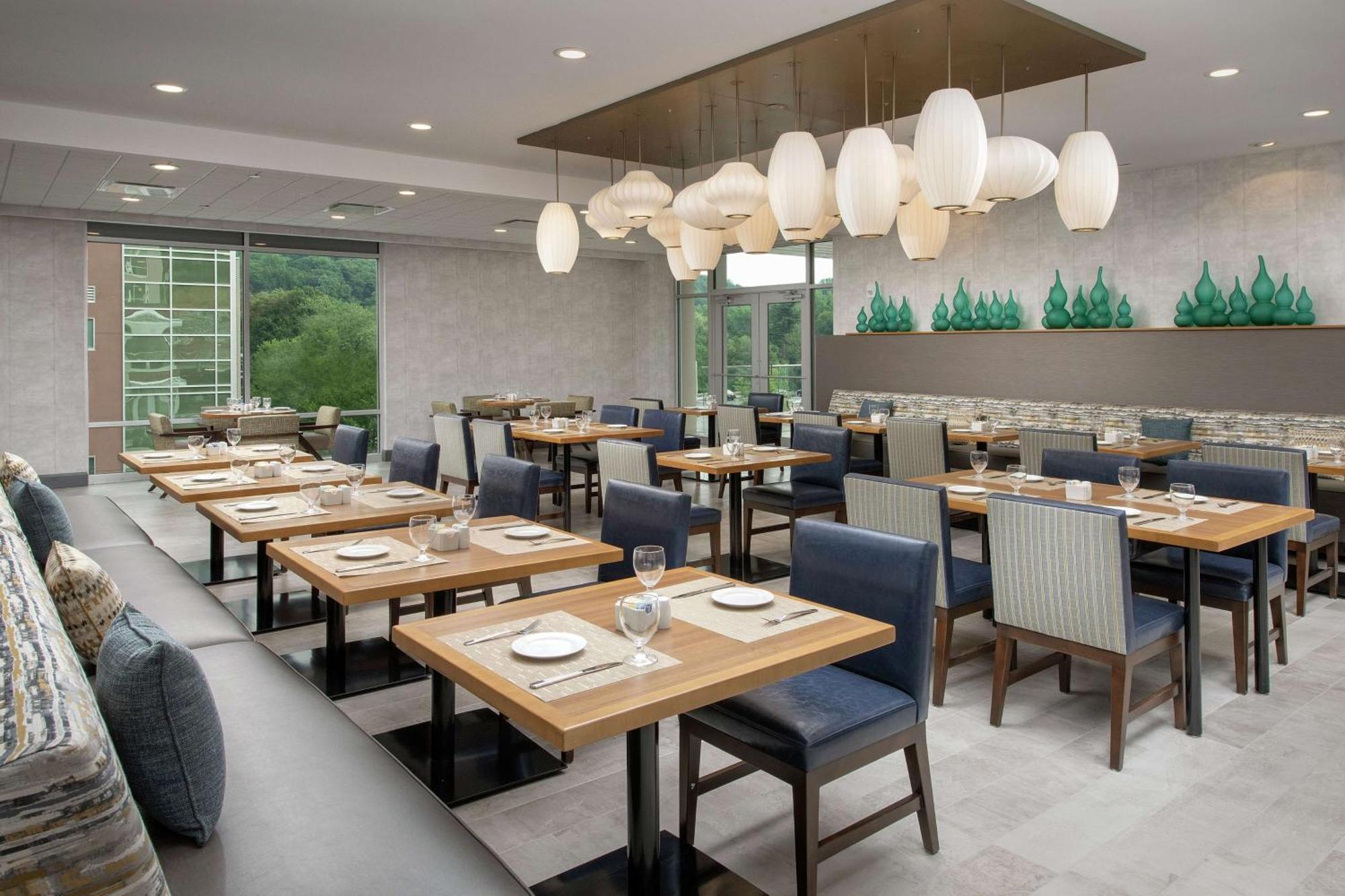 Hilton Garden Westchester 3* Dobbs Ferry